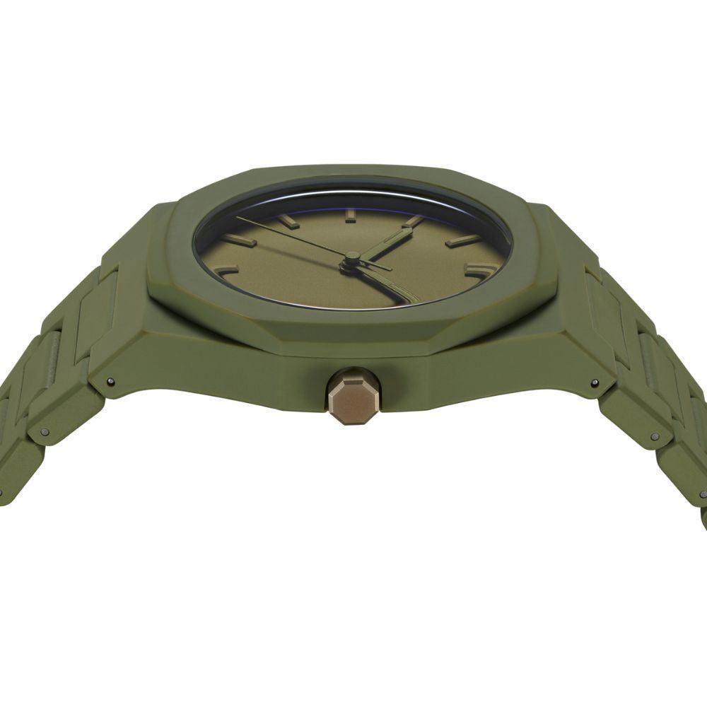 An elegant and simple watch
