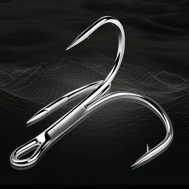 Floating, rotating fish bait in the shape of a propeller