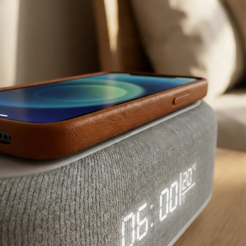 All-in-one 6-in-1 wireless 15W charging station