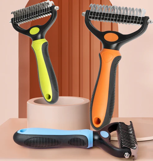 Double-sided pet hair removal brush