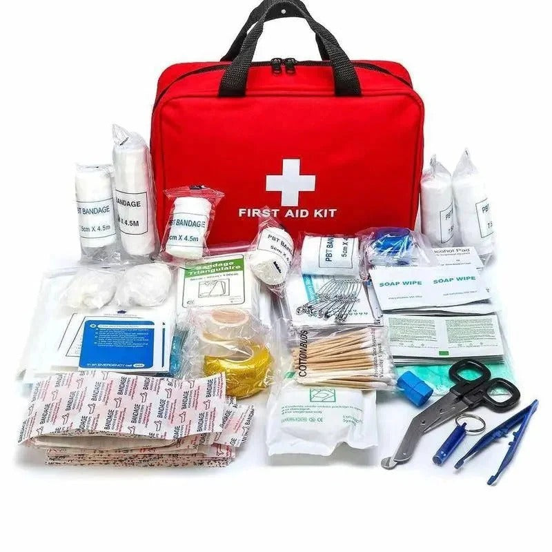 First aid emergency kit (173 pieces)