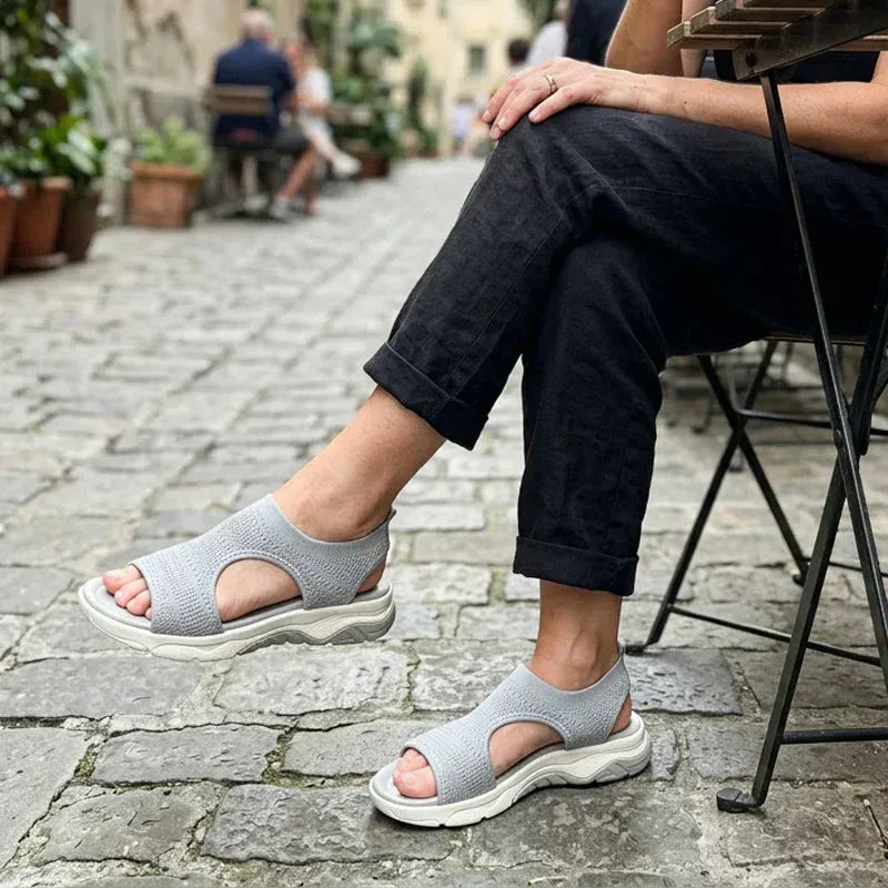 Comfortable women's sandals – breathable & lightweight