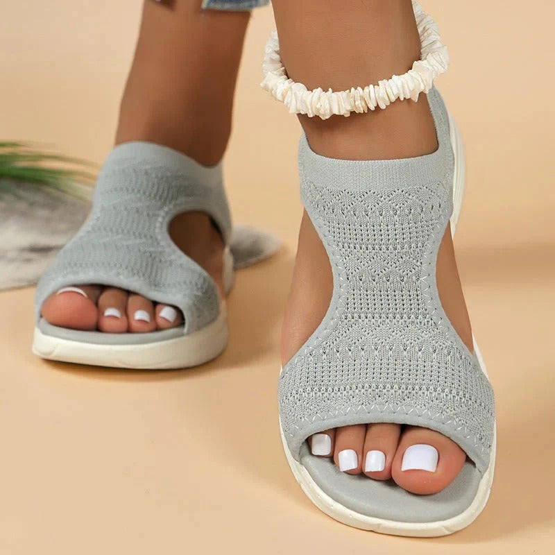 Comfortable women's sandals – breathable & lightweight
