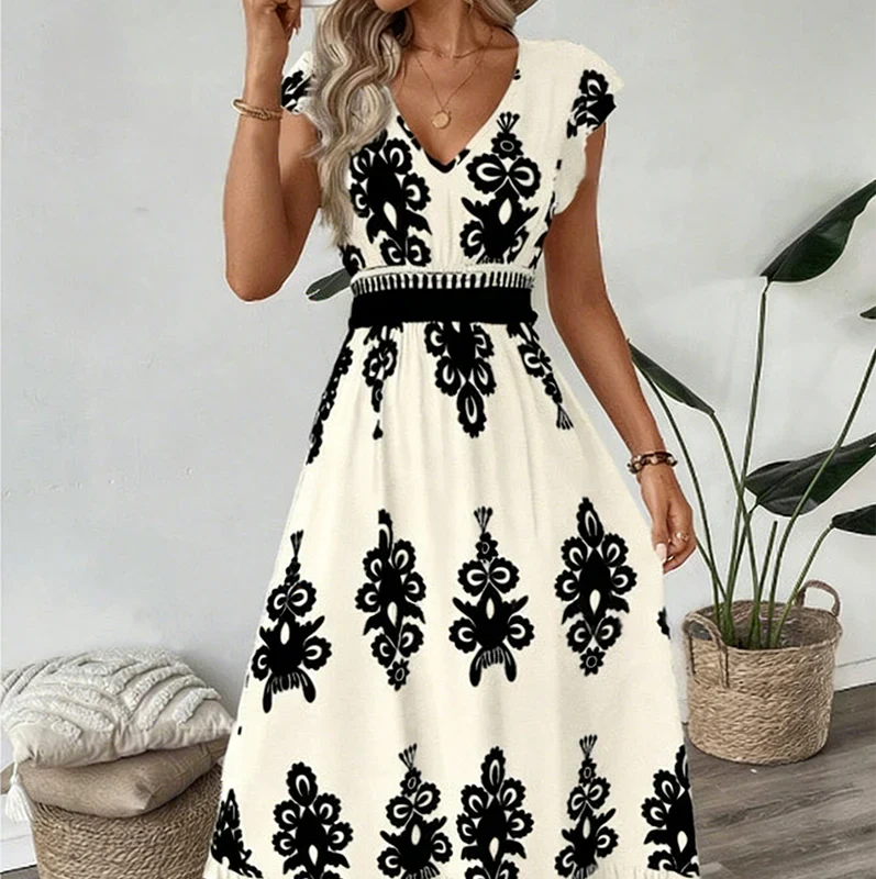 Elegant V-neck dress with baroque print