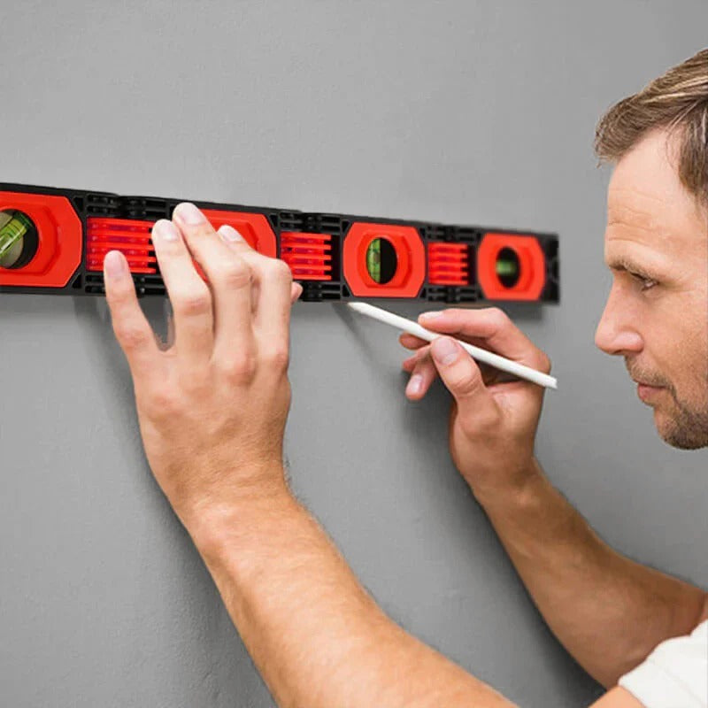 Multifunctional foldable spirit level