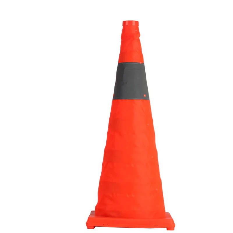 Collapsible reflective traffic cone made of high-quality and water-resistant Oxford fabric
