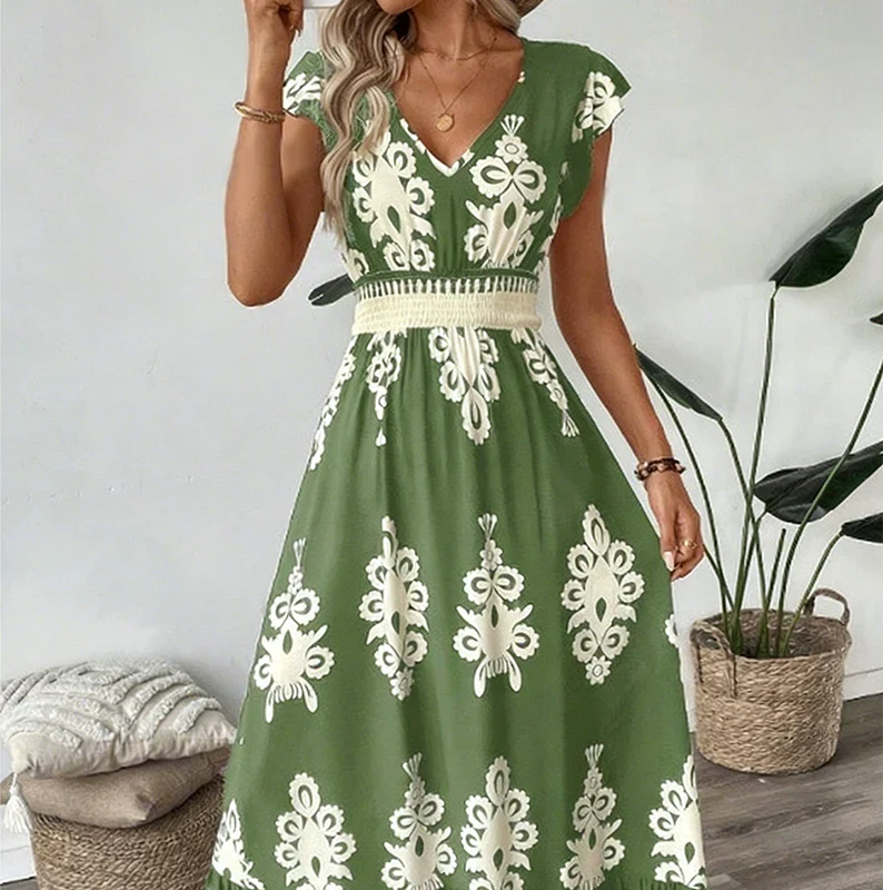 Elegant V-neck dress with baroque print